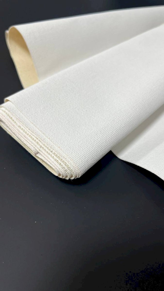 Холст без подрамника